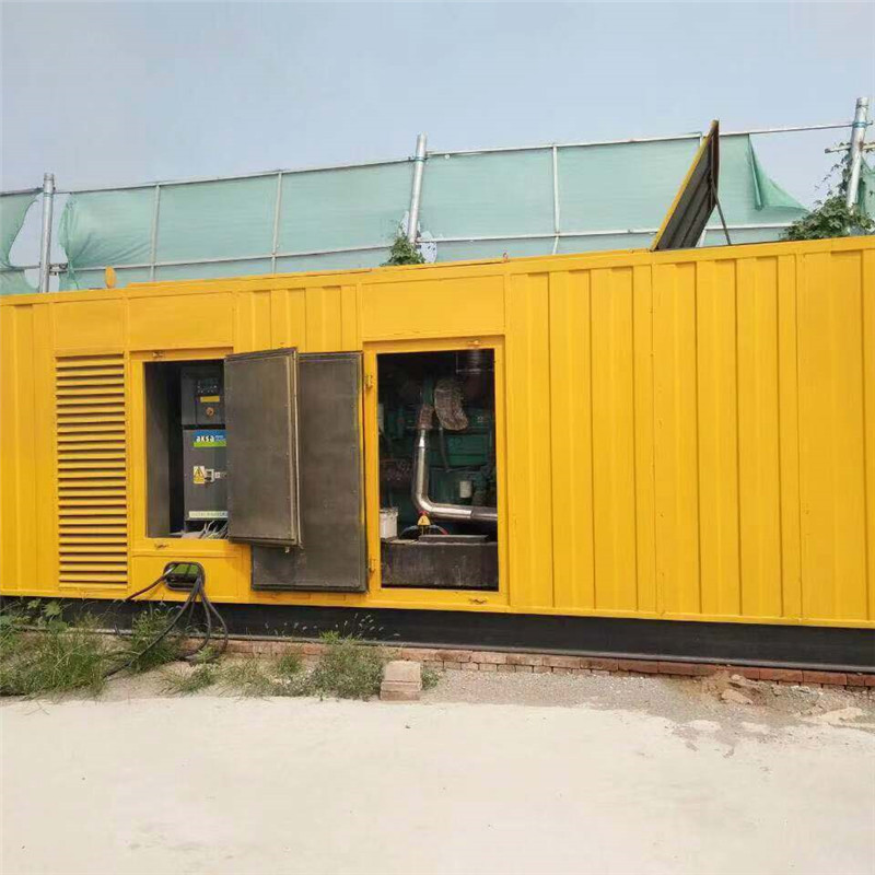 察雅怎样在发电机组租赁合同条款中明确设备维护责任？